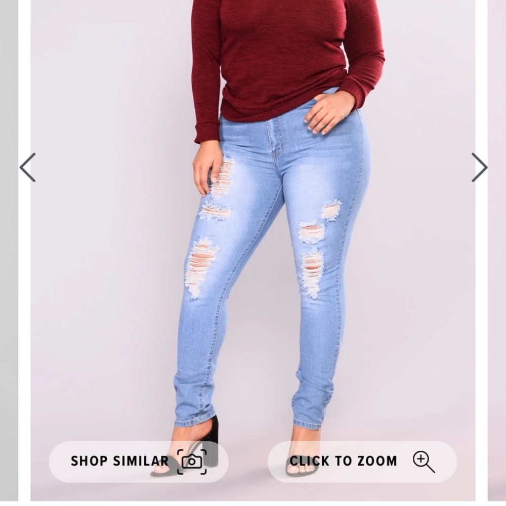 High waisted distressed jean - 1X
